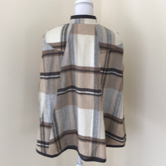NWT! H&M Brown Combo plaid Size 6 poncho sweater - Picture 4 of 8